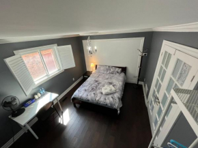 F2 Comfy Private Room in city square one